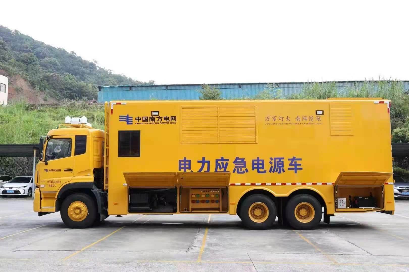 孙吴安康大型柴油发电机发电车UPS电源出租租赁